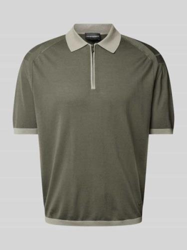 Emporio Armani Regular Fit Poloshirt mit Reißverschluss in Oliv, Größe...