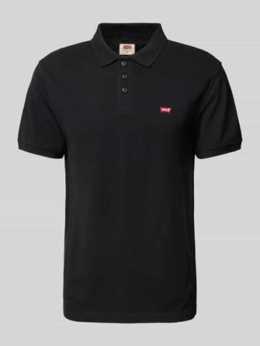 Levi's® Poloshirt mit Label-Stitching in Black, Größe M