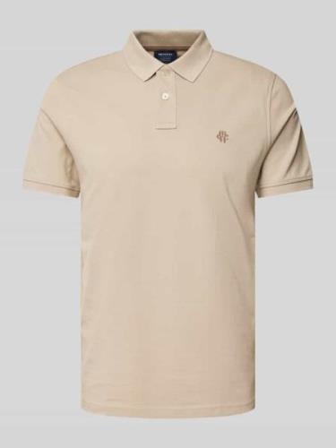 MCNEAL Regular Fit Poloshirt mit Label-Stitching in Kitt, Größe L