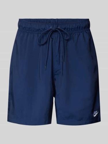 Nike Sweatshorts mit Label-Stitching in Marine, Größe L