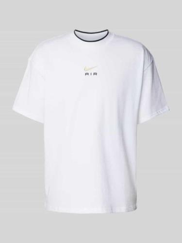 Nike T-Shirt mit Label-Print in Offwhite, Größe S