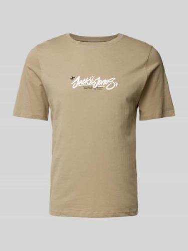 Jack & Jones T-Shirt mit Label-Print in Khaki, Größe L