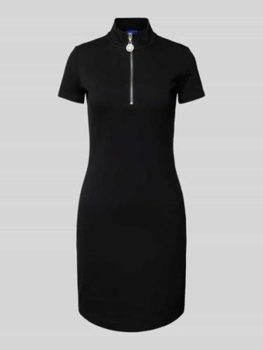 Hugo Blue Knielanges Kleid mit Stehkragen Modell 'Nalayla' in Black, G...