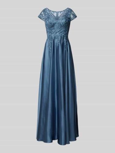 Luxuar Abendkleid mit Ziersteinbesatz in Rauchblau, Größe 38