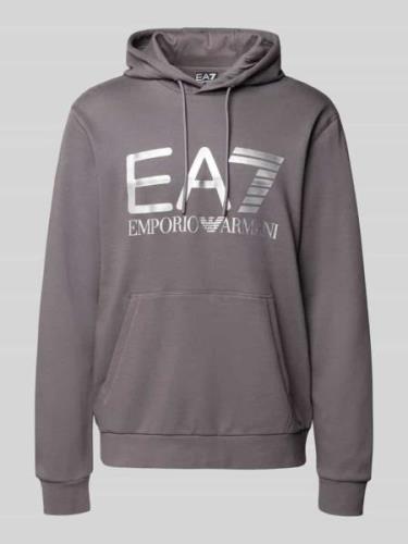 EA7 Emporio Armani Hoodie mit Label-Print in Mittelgrau, Größe L