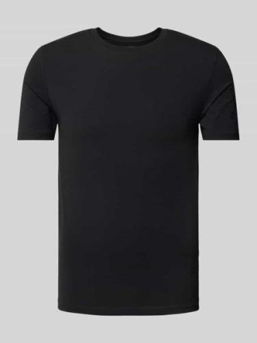 REVIEW Essentials Tight Tee in Black, Größe L