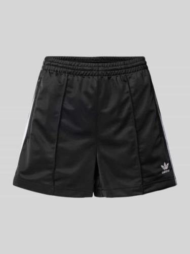 adidas Originals Loose Fit Shorts mit elastischem Bund in Black, Größe...