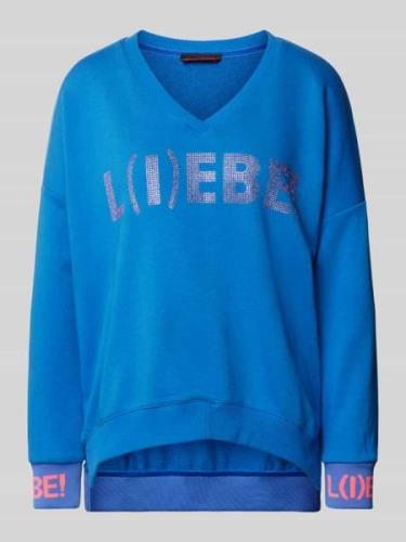 miss goodlife Sweatshirt mit V-Ausschnitt Modell 'L(I)EBE!' in Marine,...