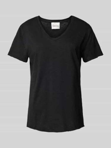 My Essential Wardrobe T-Shirt mit V-Ausschnitt Modell 'THE VTEE' in Bl...