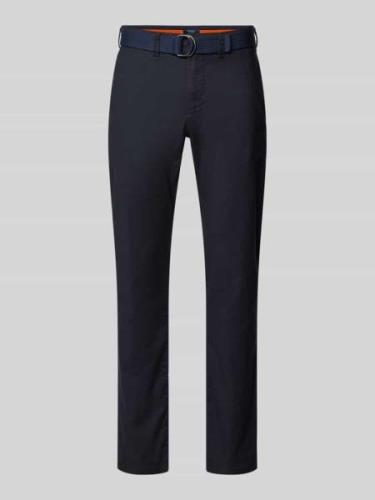 MCNEAL Slim Fit Hose mit Gürtel in Marine, Größe 102