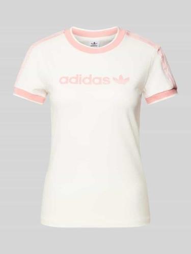 adidas Originals Slim Fit T-Shirt mit Rundhalsausschnitt in Weiss, Grö...