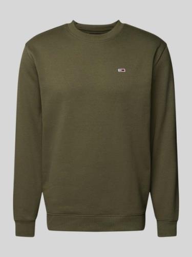 Tommy Jeans Regular Fit Sweatshirt mit Logo-Badge in Oliv, Größe M