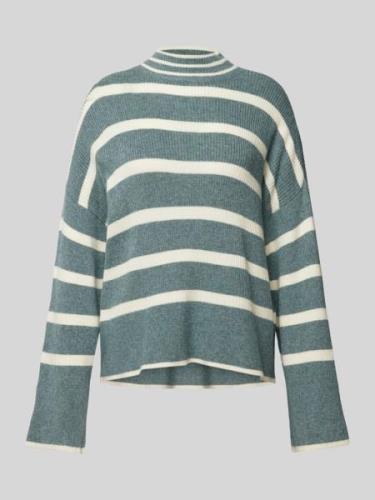 Only Comfort Fit Strickpullover mit weiten Ripp-Bündchen in Schilf, Gr...