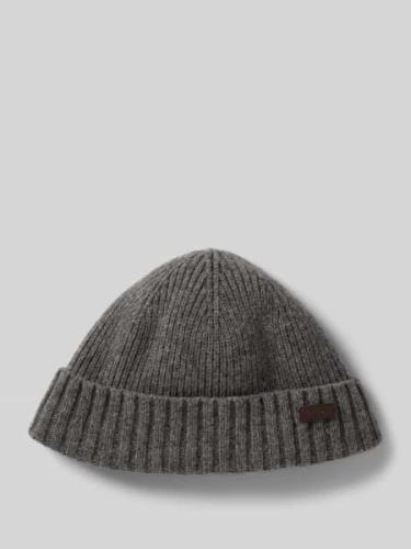 Barbour Beanie mit Label-Badge in Graphit, Größe One Size