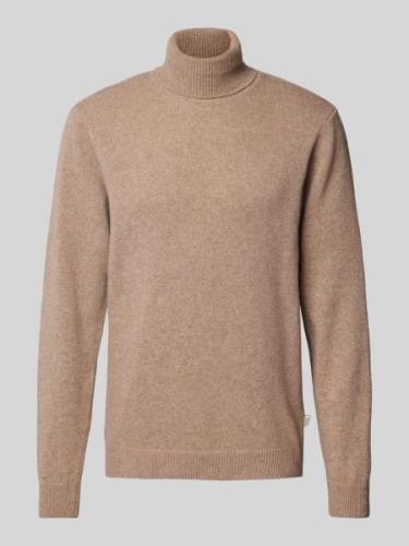 Casual Friday Rollkragenpullover mit Label-Detail Modell 'Karl' in Cam...