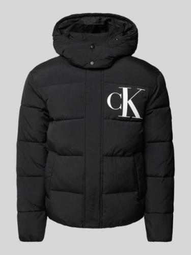 Calvin Klein Jeans Steppjacke mit Logo-Print in Black, Größe XXL