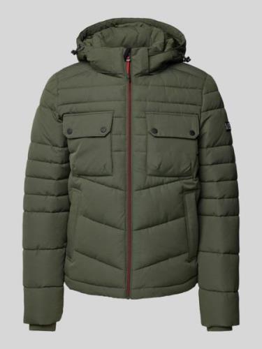 s.Oliver RED LABEL Regular Fit Steppjacke mit Stehkragen in Oliv, Größ...