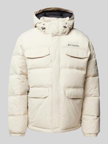 COLUMBIA Jacke mit Kapuze und Pattentaschen Modell 'LANDROAMER' in Off...