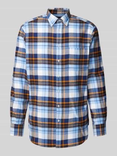 Christian Berg Men Regular Fit Freizeithemd mit Button-Down-Kragen in ...