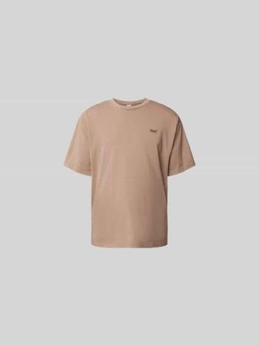 WON HUNDRED T-Shirt mit Label-Stickerei in Beige, Größe L