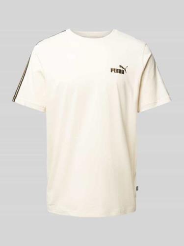 PUMA PERFORMANCE T-Shirt mit Label-Print in Offwhite, Größe L