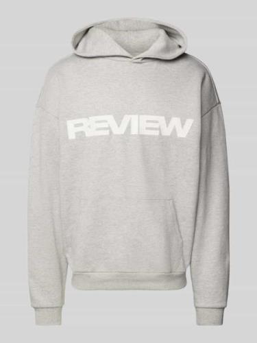 REVIEW Hoodie mit Kapuze in Hellgrau Melange, Größe L