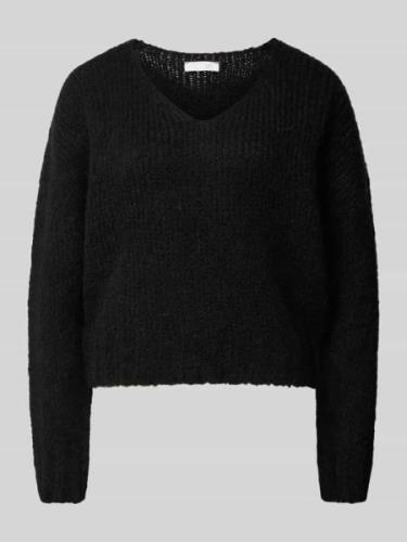 Rich & Royal Strickpullover mit V-Ausschnitt in Black, Größe L