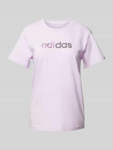 ADIDAS SPORTSWEAR T-Shirt mit Label-Print in Flieder, Größe S