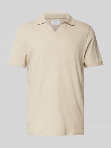 MCNEAL Regular Fit Poloshirt mit V-Ausschnitt in Beige, Größe L