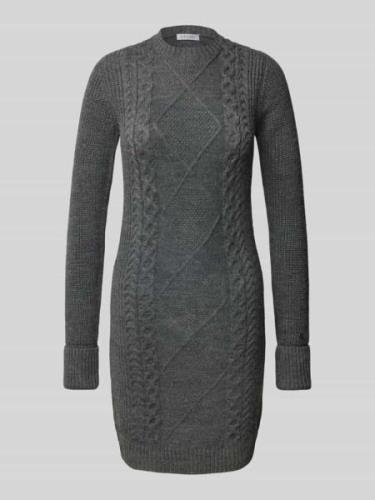 Guess Knielanges Strickkleid mit Zopfmuster Modell 'SERENA' in Anthraz...