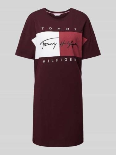 TOMMY HILFIGER Nachthemd mit Label-Print und Rundhalsausschnitt in Aub...