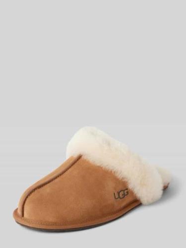 UGG Hausschuhe aus Leder Modell 'SCUFFETTE II' in Camel, Größe 39