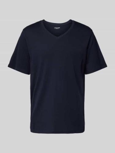 Jack & Jones T-Shirt mit V-Ausschnitt Modell 'ORGANIC BASIC' in Dunkel...