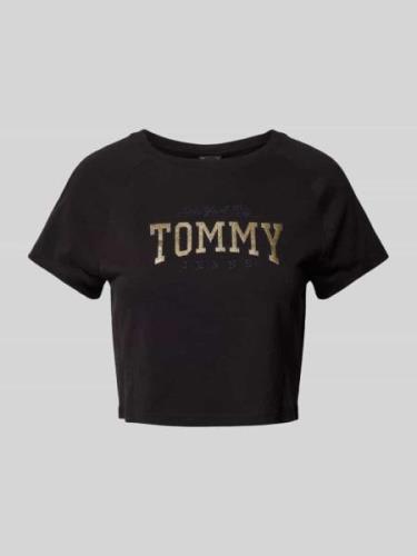 Tommy Jeans Cropped T-Shirt mit Rundhalsausschnitt in Black, Größe L