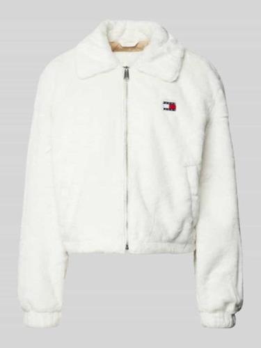 Tommy Jeans Jacke mit Label-Patch in Weiss, Größe L