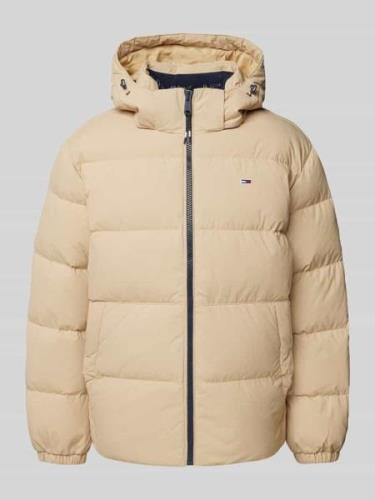 Tommy Jeans Regular Fit Daunenjacke mit Federanteil in Beige, Größe L