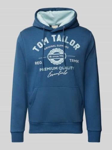 Tom Tailor Regular Fit Hoodie aus Baumwoll-Mix mit Logo Print in Dunke...