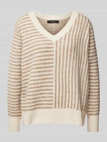 Vero Moda Comfort Fit Strickpullover mit Cross-Stripe-Muster Modell 'U...