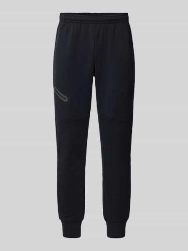 Under Armour Sweatpants mit Label-Print in Black, Größe L