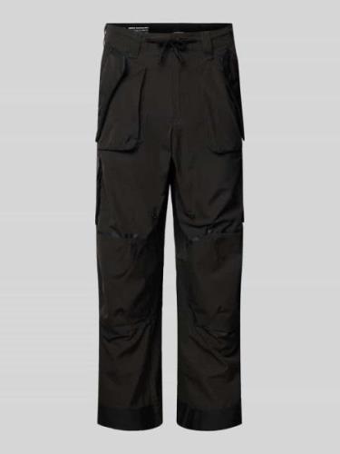 G-Star Raw Relaxed Fit Cargohose mit Pattentaschen in Black, Größe 31/...