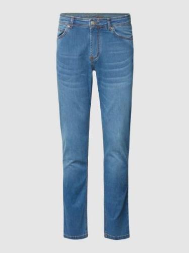 Christian Berg Men Slim Fit Jeans mit Stretch-Anteil – Light Denim in ...