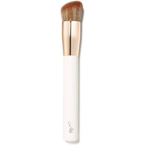 Monika Blunder Beauty Call You Buff Angled Brush