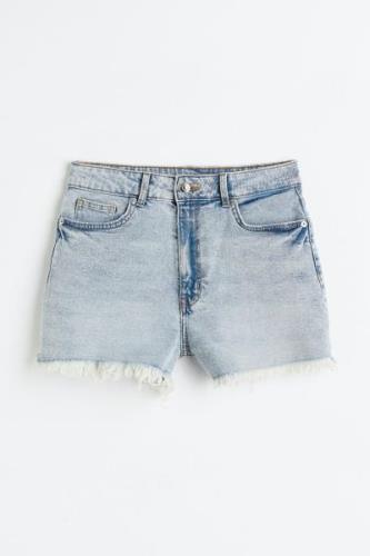 H&M Jeansshorts High Waist Hellblau in Größe 34. Farbe: Light denim bl...