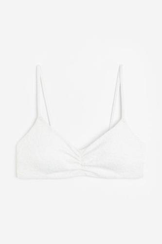H&M Wattiertes Bikinitop Weiß, Bikini-Oberteil in Größe 36. Farbe: Whi...