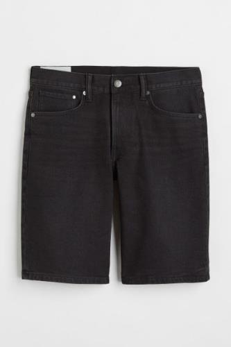H&M Jeansshorts Regular Schwarz in Größe W 38. Farbe: Black