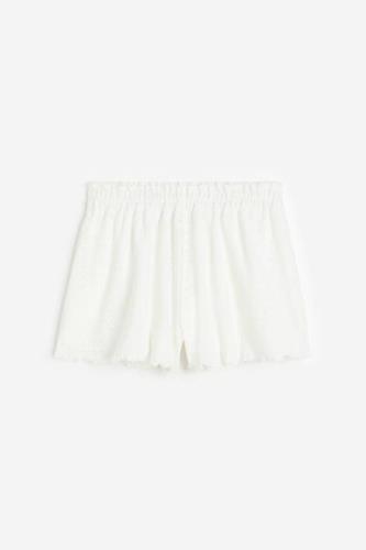 H&M Shorts mit Paperbag-Bund Weiß in Größe 140. Farbe: White