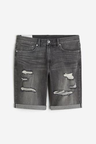 H&M Jeansshorts Regular Dunkelgrau in Größe W 30. Farbe: Dark grey