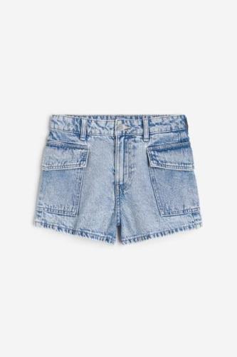 H&M Denimshorts mit hohem Bund Relaxed Fit Helles Denimblau in Größe 1...