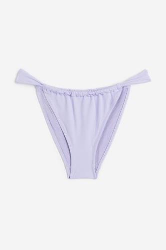 H&M Bikinihose Tanga Flieder, Bikini-Unterteil in Größe 50. Farbe: Lil...