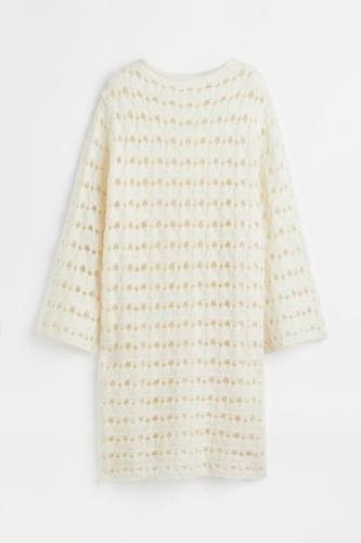 H&M Kleid in Pointellestrick Cremefarben, Alltagskleider Größe XS. Far...